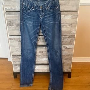 ✨BUCKLE JEANS✨